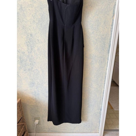 BCBG MaxAzria Elegant Black One-Shoulder Dress size 04 - Picture 5 of 9